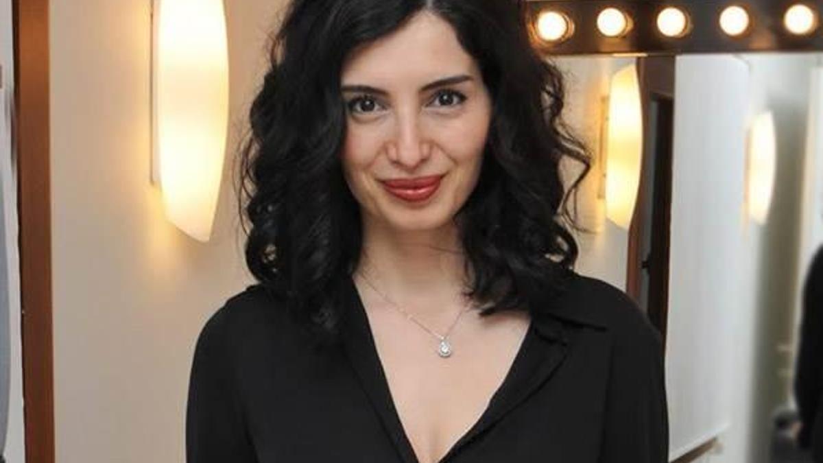 Başak Sayan kimdir?
