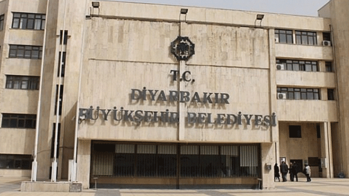 Büyükşehir Belediyesi işçileri maaşlarını zamanında alacak
