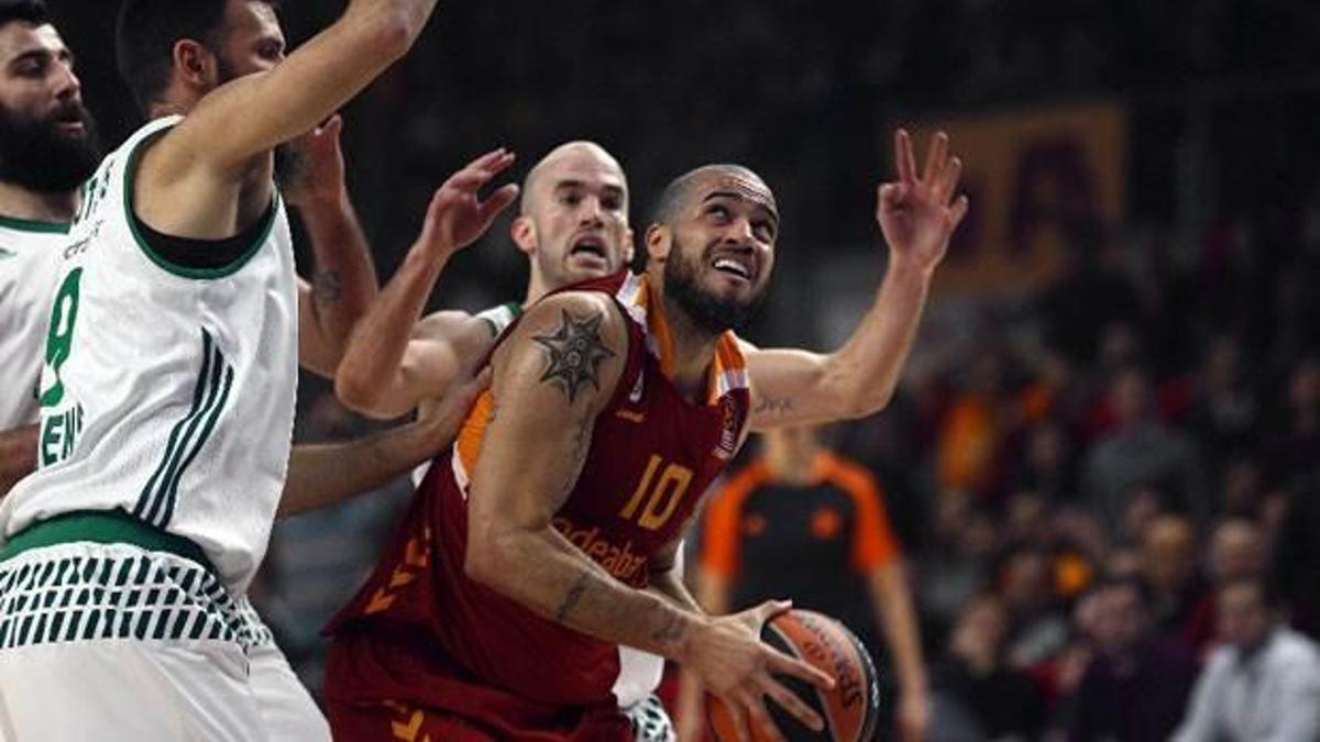 Cimbom dibe demir attı