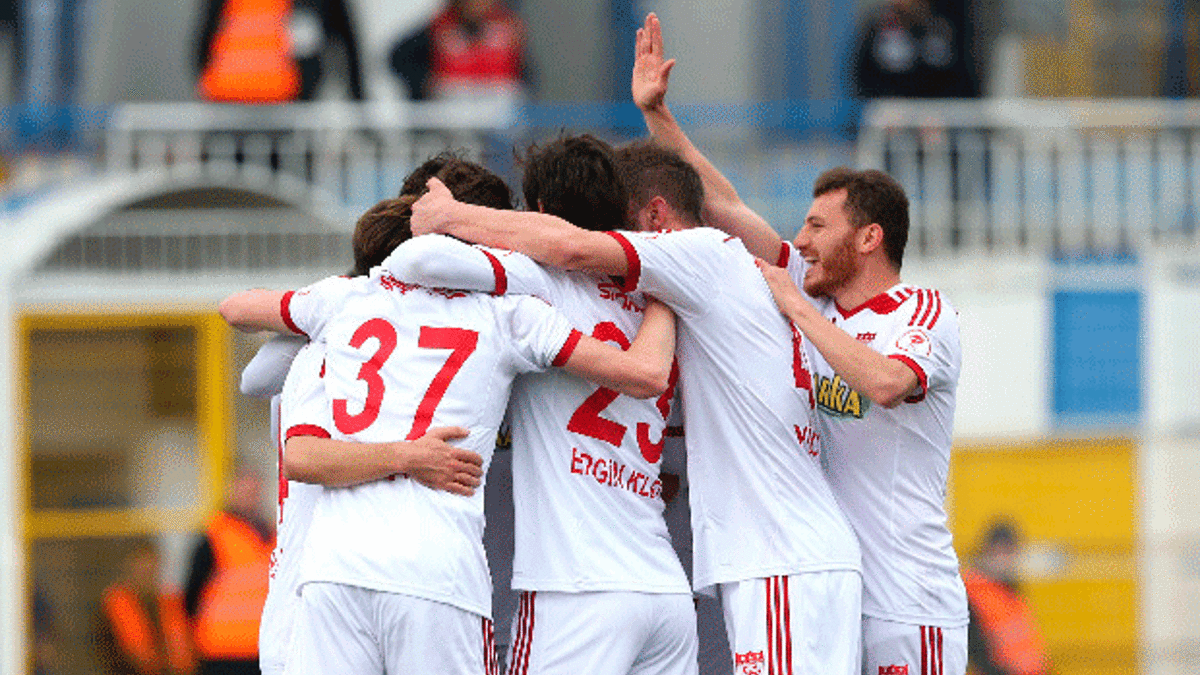 İlk turu geçen Sivasspor!