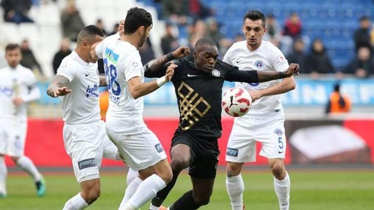 Osmanlıspor'a Paşa darbesi!