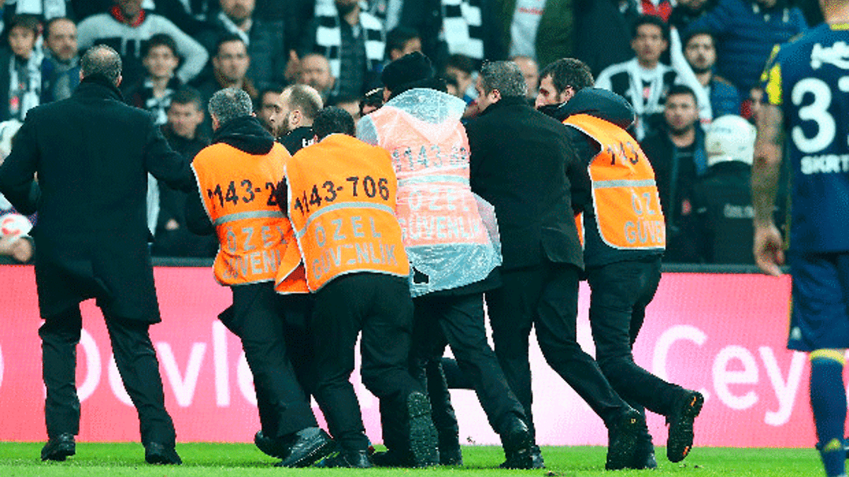 Beşiktaş’a ceza geliyor, ama…