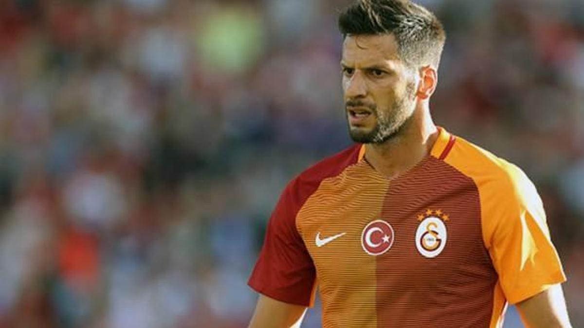 Hakan Balta'dan ders gibi açıklama!