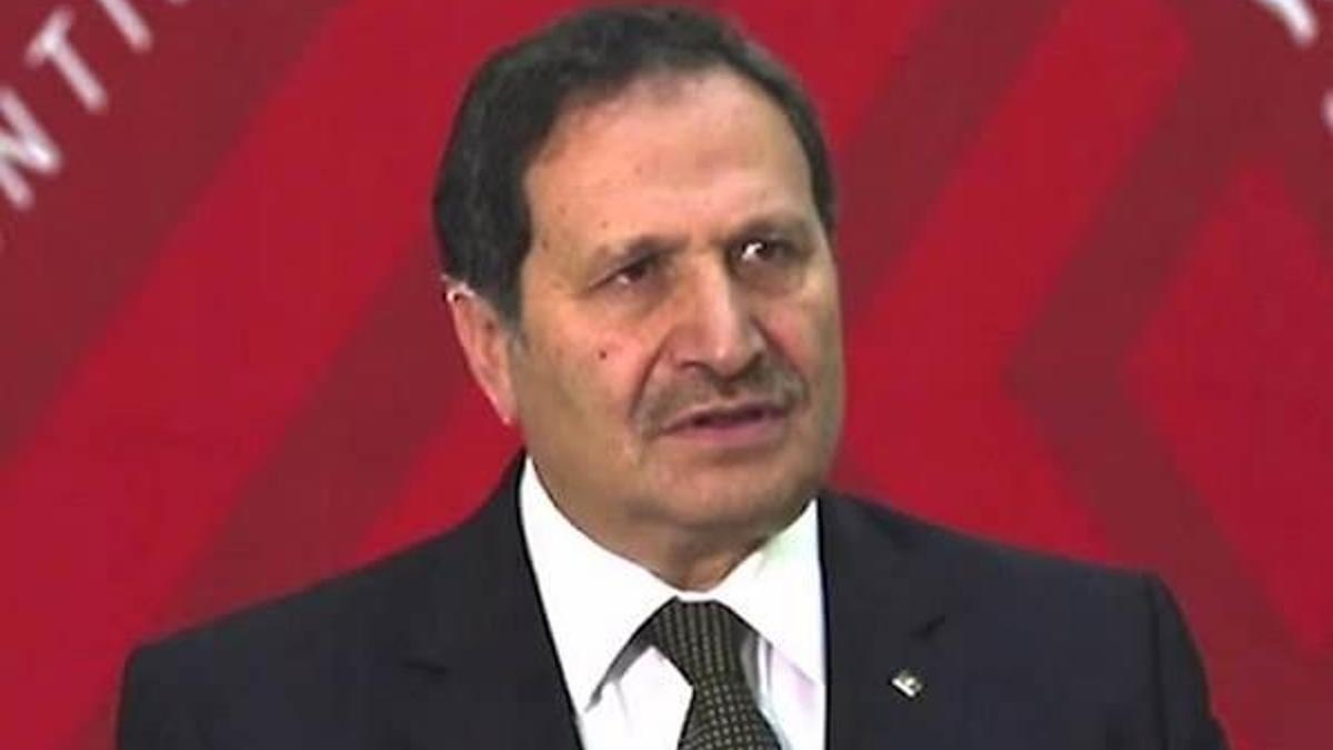 FETÖ firarisi Tekalan’ı hemşehrilikten çıkardılar