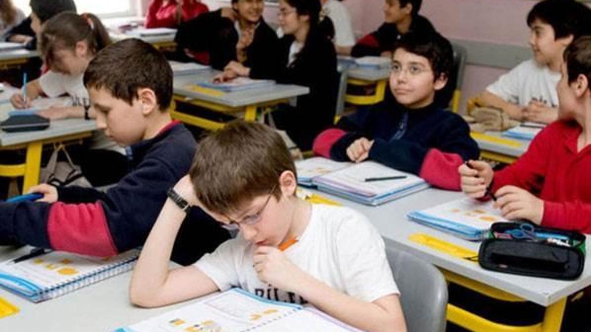 ‘Dinimiz’ yerine ‘İslam dini’ ifadeleri kullanılacak