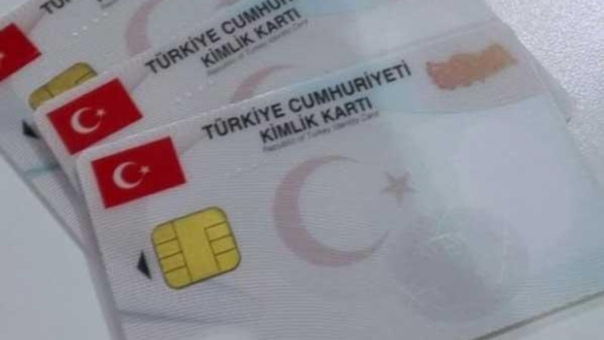 Yeni kimlik kartlarına rekor sayıda başvuru! Başvuru işlemleri nasıl yapılıyor