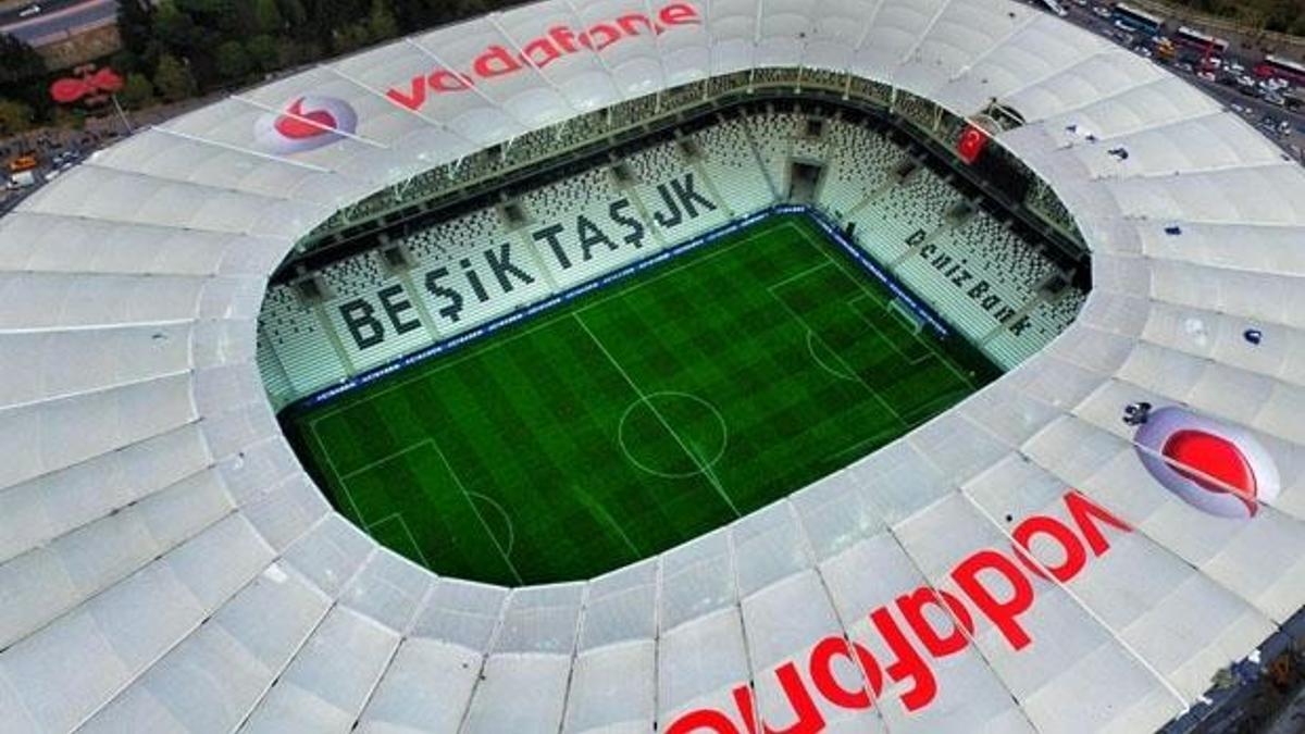 Beşiktaş'a kapatma cezası geldi ama...