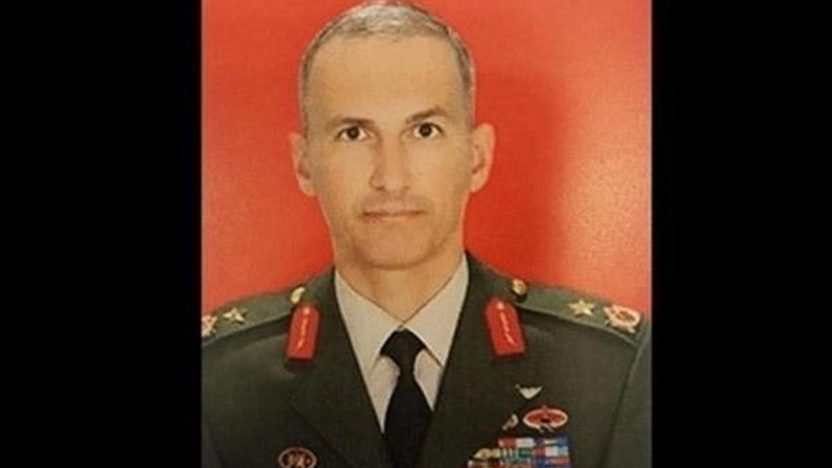 ‘Kes sesini rütbene uygun götürüyoruz’