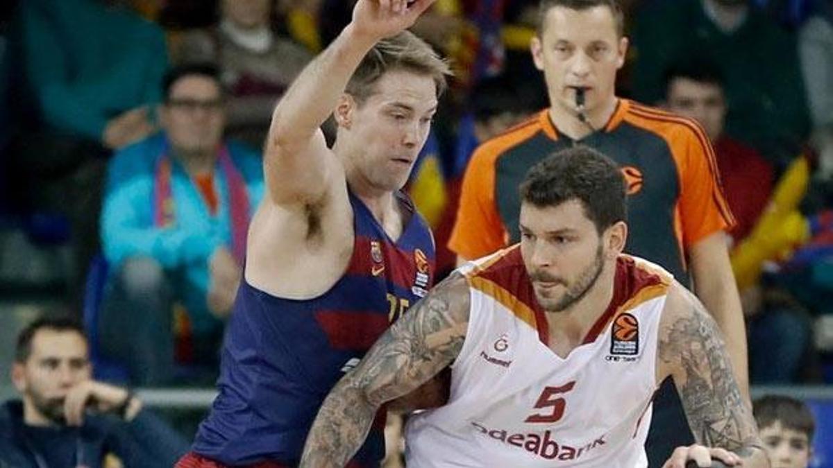 Galatasaray, İspanya'da Barça'yı yıktı!