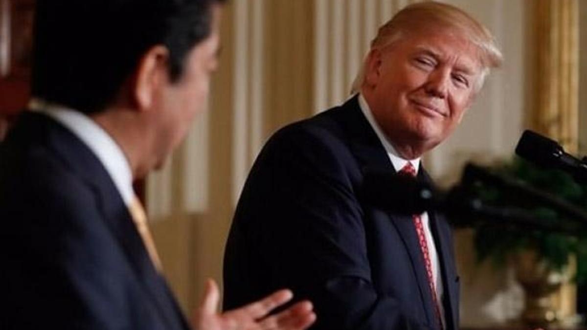 Trump'tan şok hareket! Japon lidere bunu yaptı
