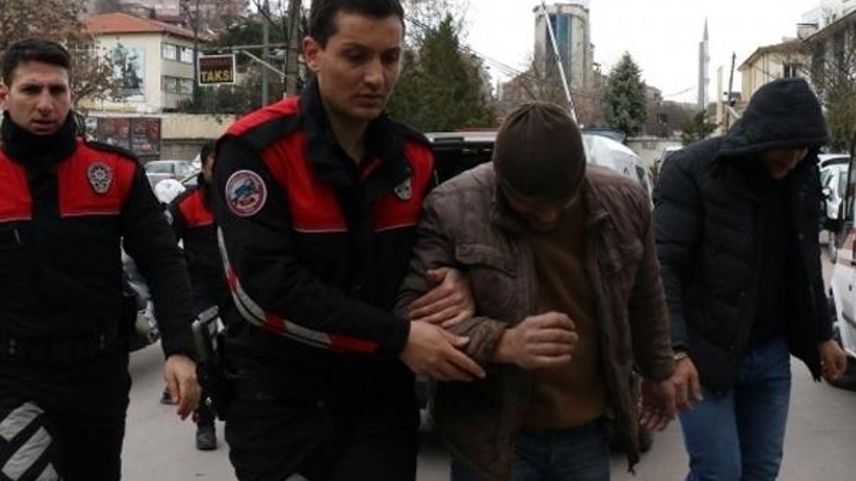 'Salak Milyoner' filmi gerçek oldu