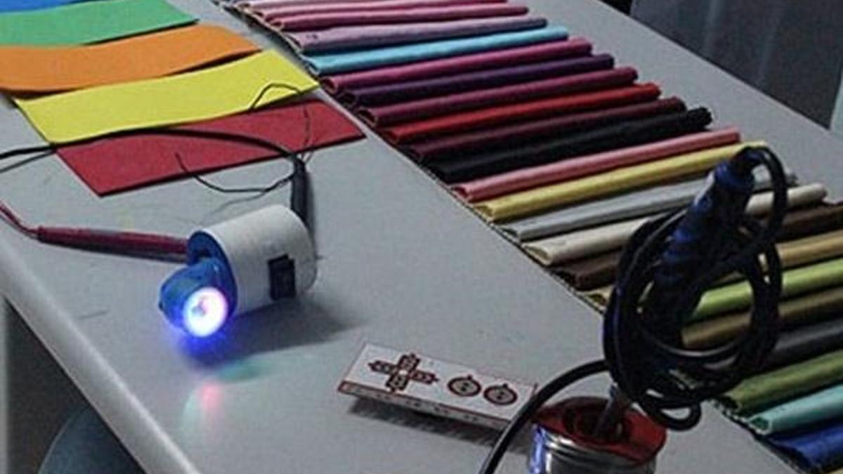 Renk körlüğü için 'renk tonu bulucu' cihaz geliştirdiler