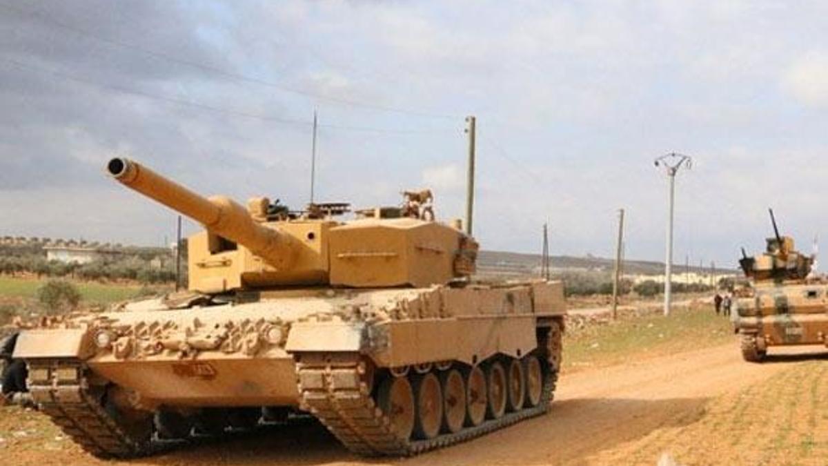 Tanklar El Bab'a giriyor