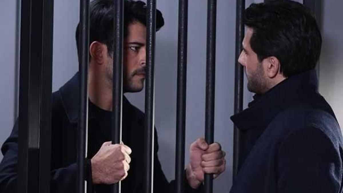 Kara Sevda 56. bölümde Kemal gözaltına alınıyor!