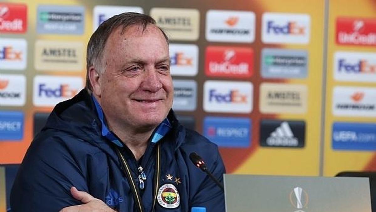 Krasnador maçı öncesi şok! Advocaat...