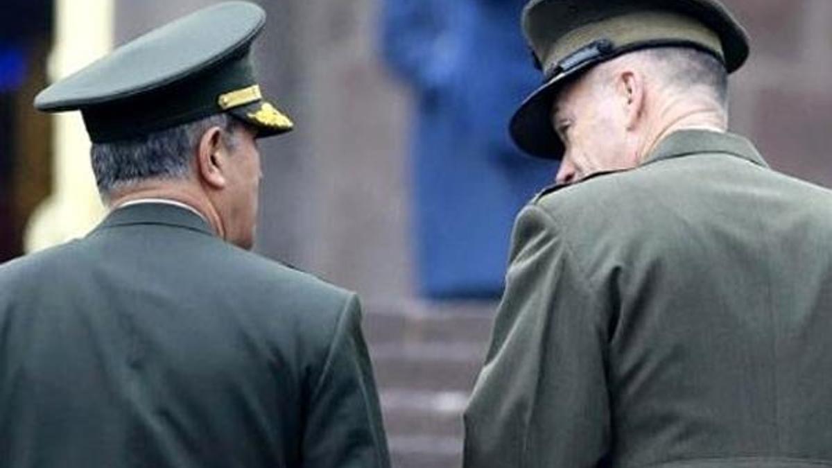 Akar ve Dunford İncirlik'te görüşecek!
