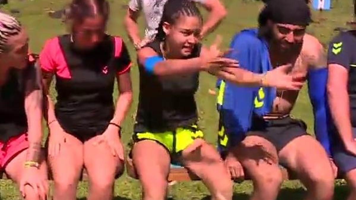 Survivor'dan elenen Denisa ile Fulya barıştı!