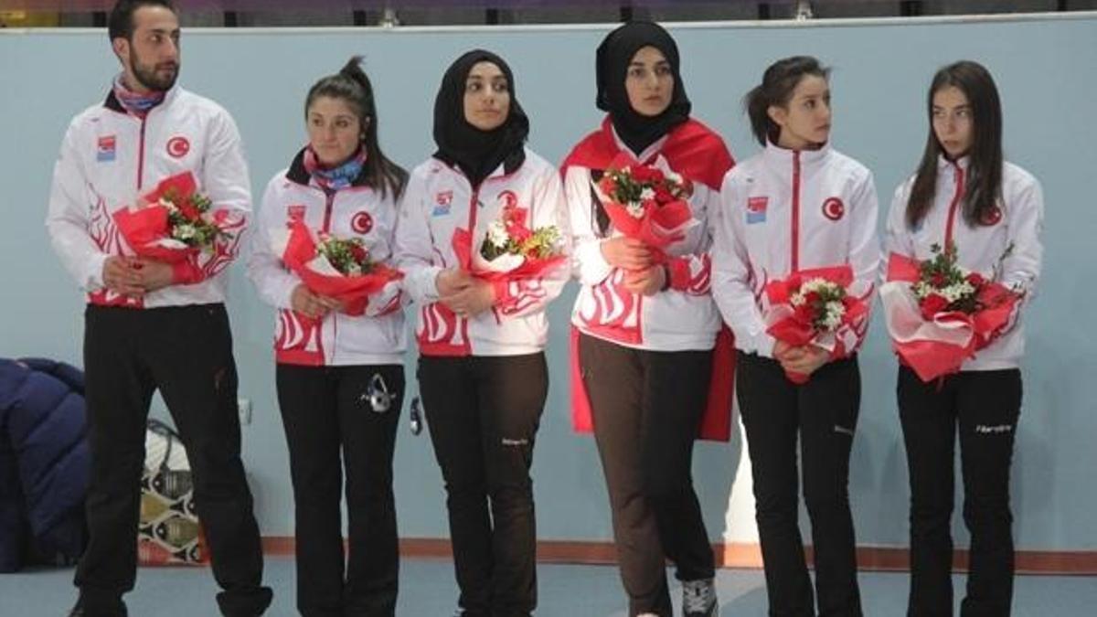 Curlingde tarihi başarı