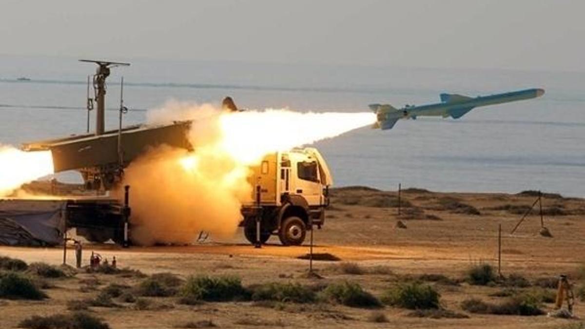 Pakistan, Afganistan'ın sınır vilayetini bombaladı!