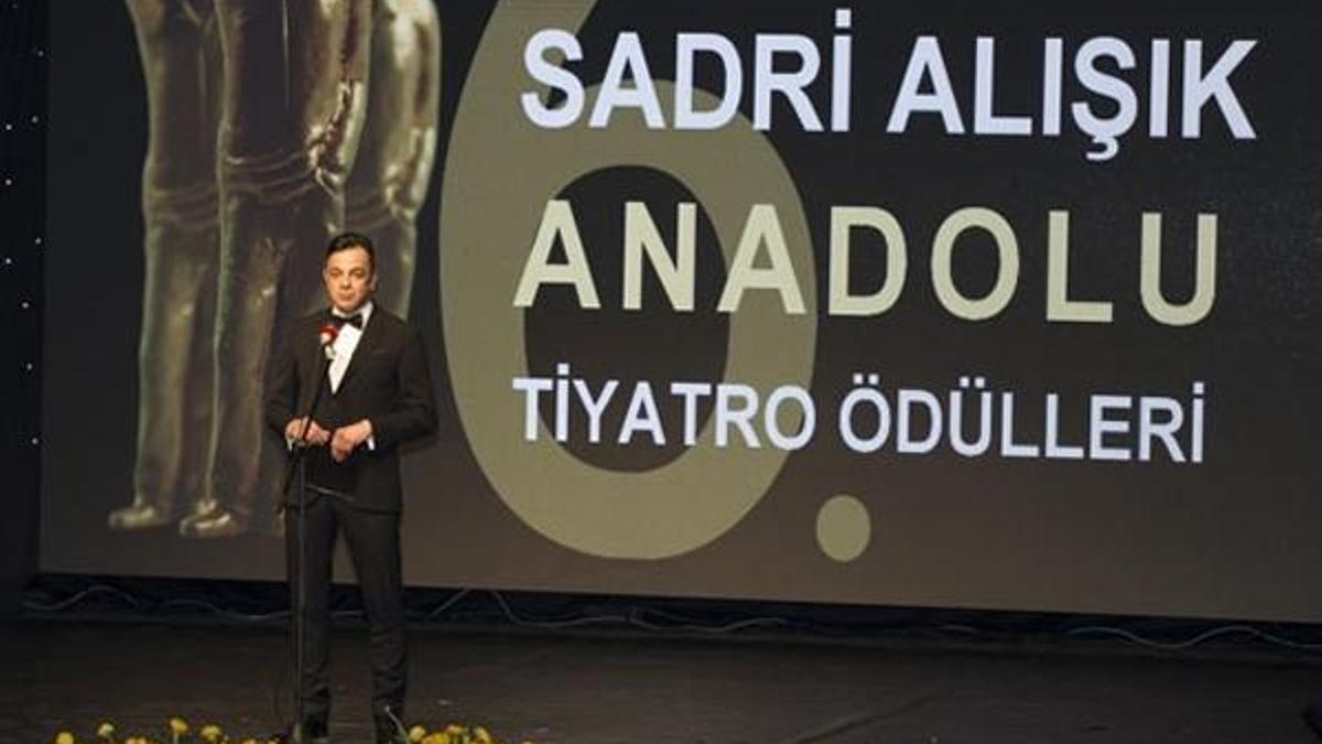 Sadri Alışık'ı Hakan Meriçliler sunacak