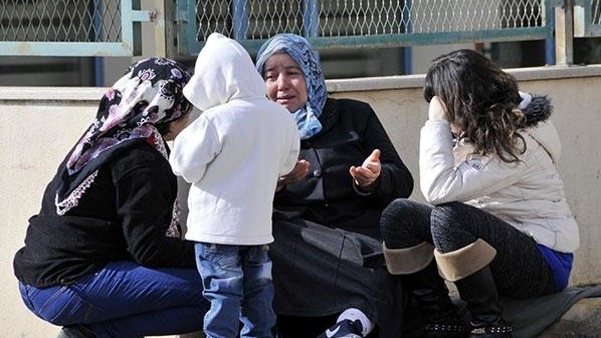 Kendisini başka kadınla yakalayan eşini 10 gün sonra öldürdü