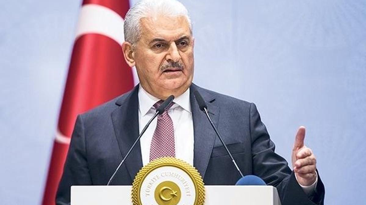 Başbakan'dan kritik mesajlar