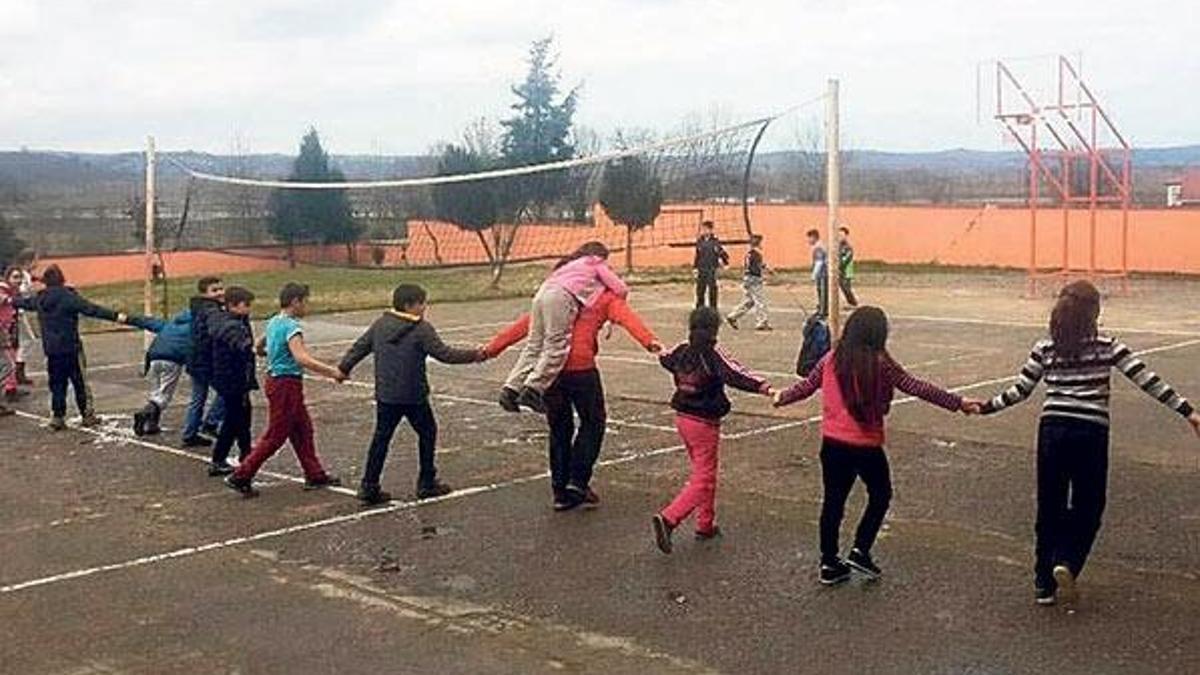 Altın kalpli öğretmen