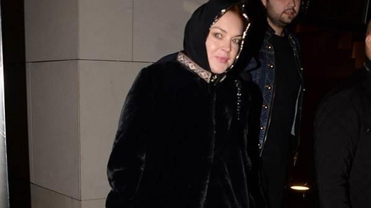 Lindsay Lohan'a başörtüsü engeli!