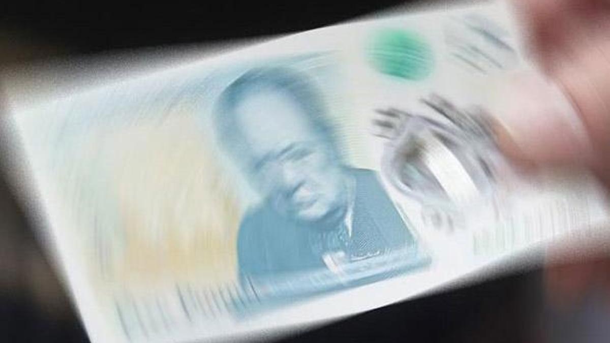 Somali'de 26 yıl sonra ilk kez kağıt para basılacak