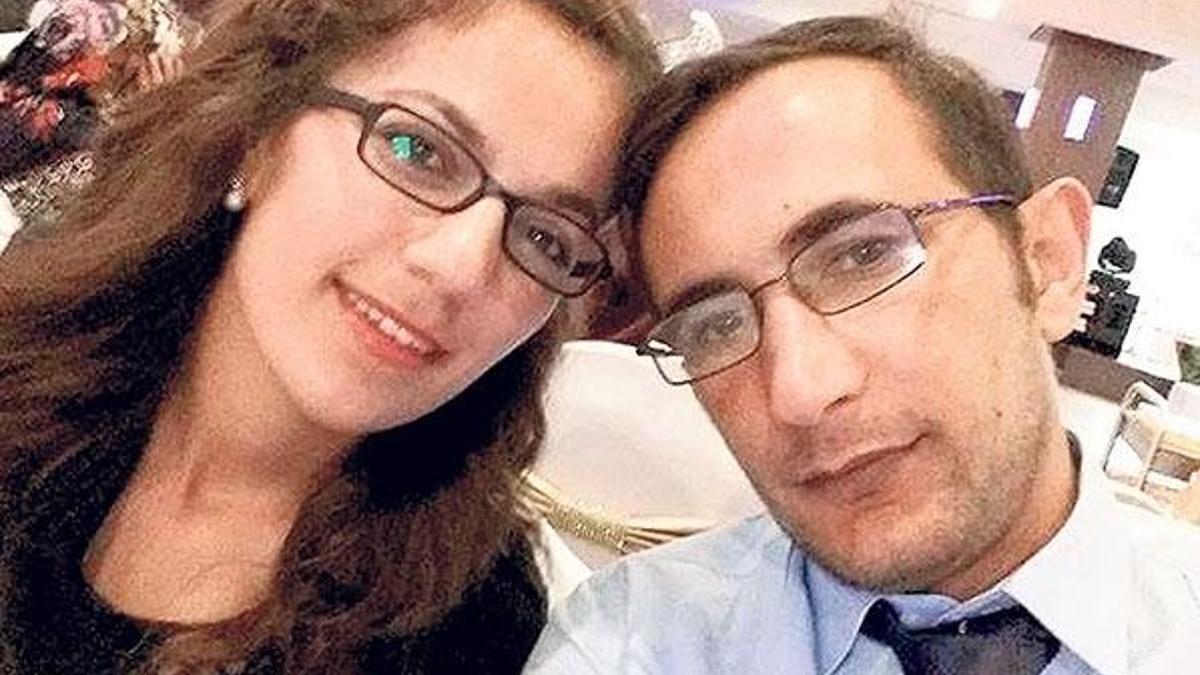 Yatakta bastığı için eşini vuran koca intihar etti