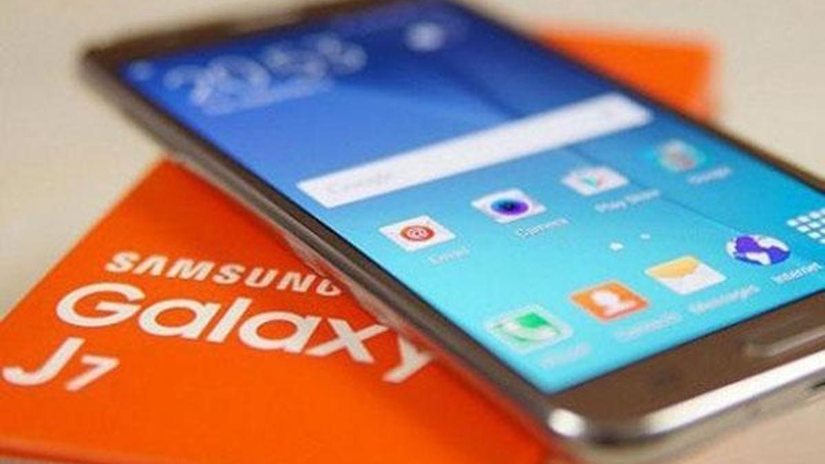 İşte Galaxy J7'nin ilk görüntüsü!