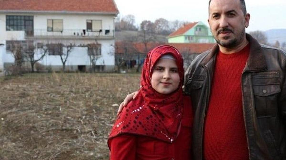 Hayalini kavanozda biriktirdi!