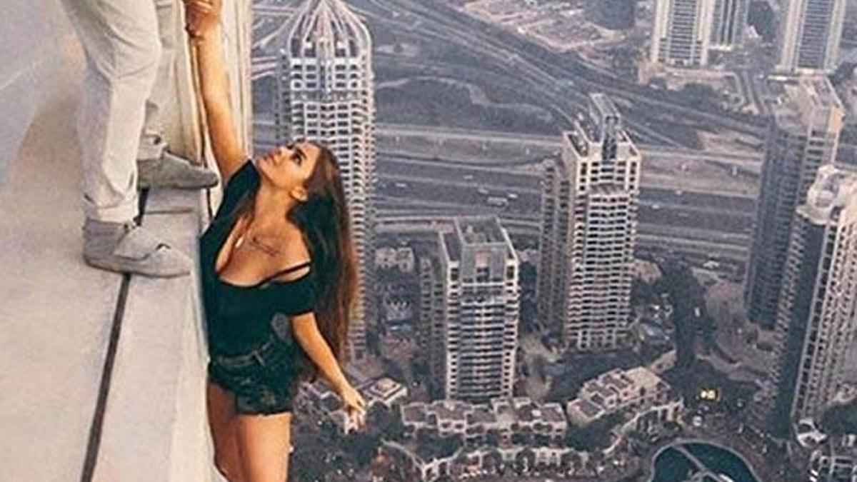 Gökdelenin tepesinden sarkan Rus model hakkında dava açılıyor