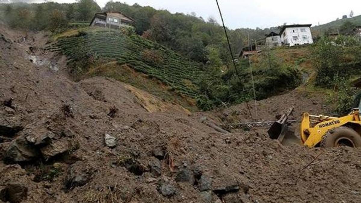 Rize'de şok! Heyelan meydana geldi