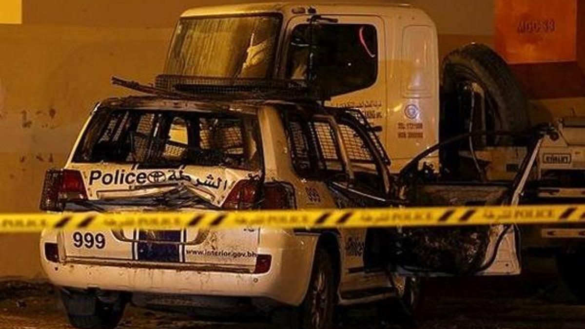 O ülkede polis aracına bombalı saldırı