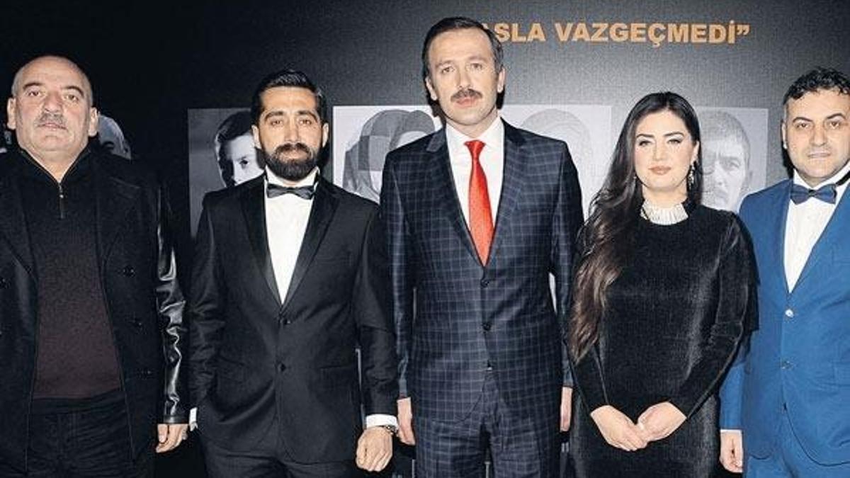 Reis’e 2 bin 500 kişilik süper gala