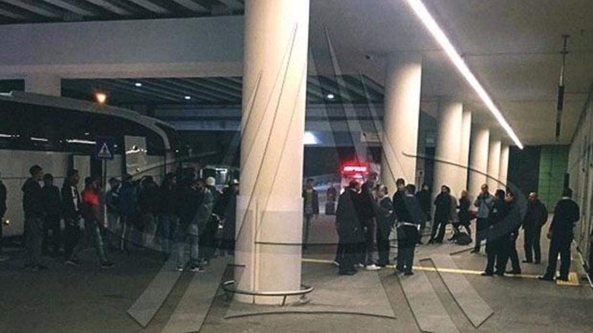 Futbolculara silah çekildi