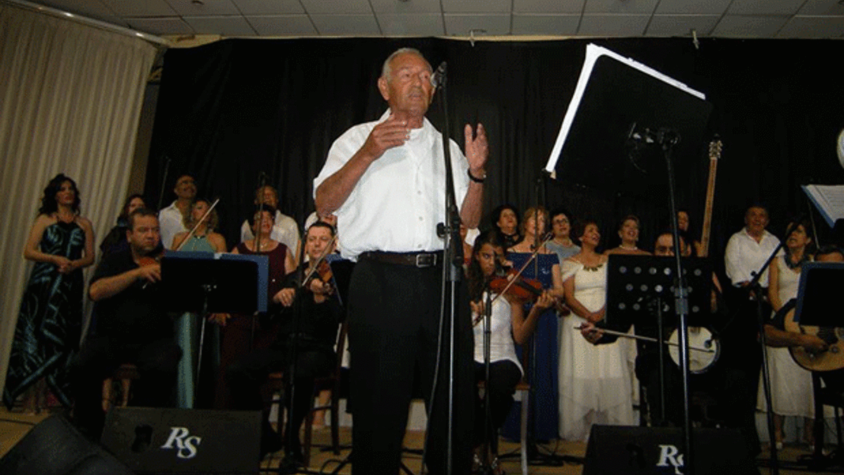 Eski milli futbolcu vefat etti!