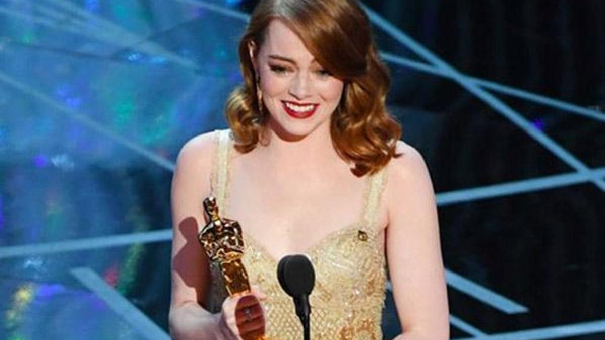 Emma Stone fark attı, Oscar'ı kaptı!