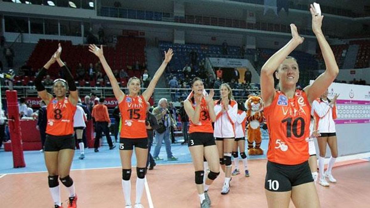 Eczacıbaşı VitrA, üst tura yükseldi!