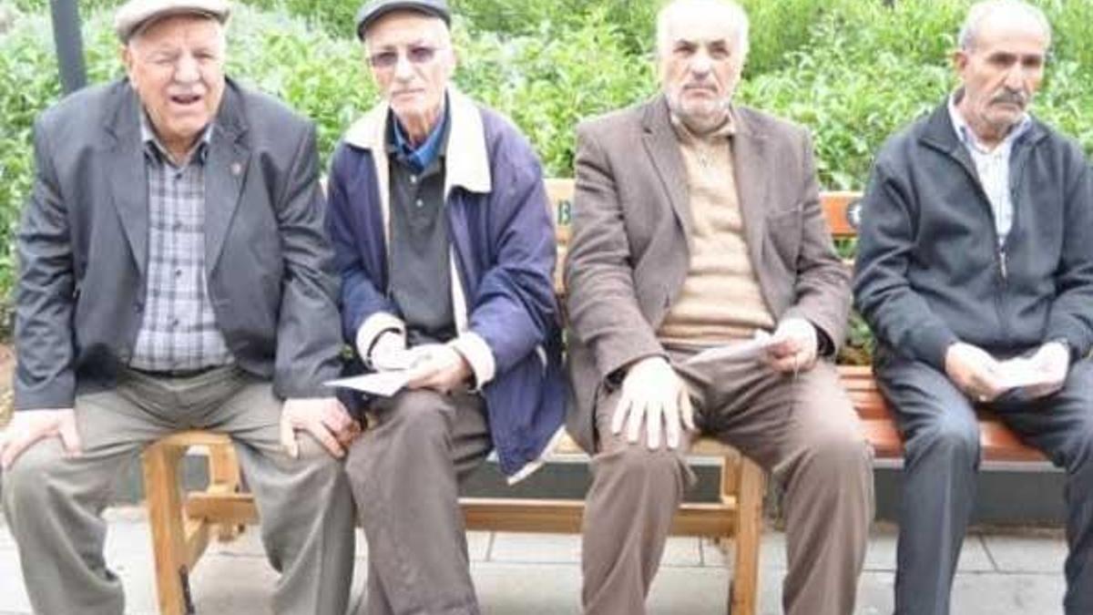 Emekli maaşı hesaplama ve sorgulama işlemi nasıl yapılır?