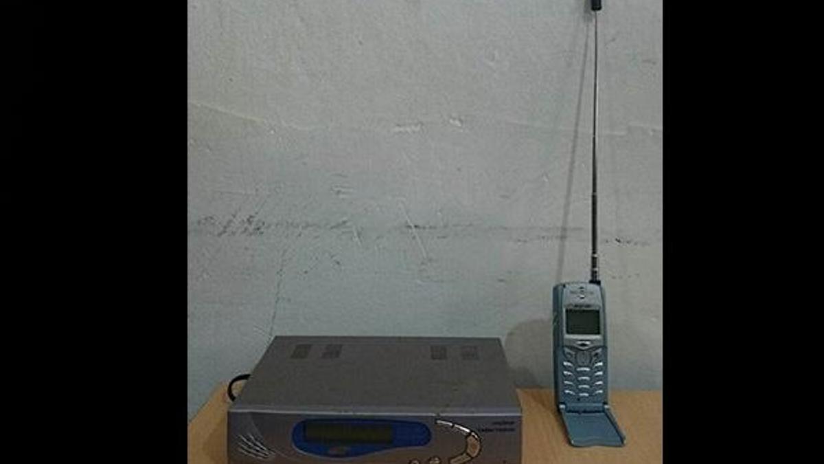 Hakkari'de PKK'ya ait uydu telefonu ele geçirildi
