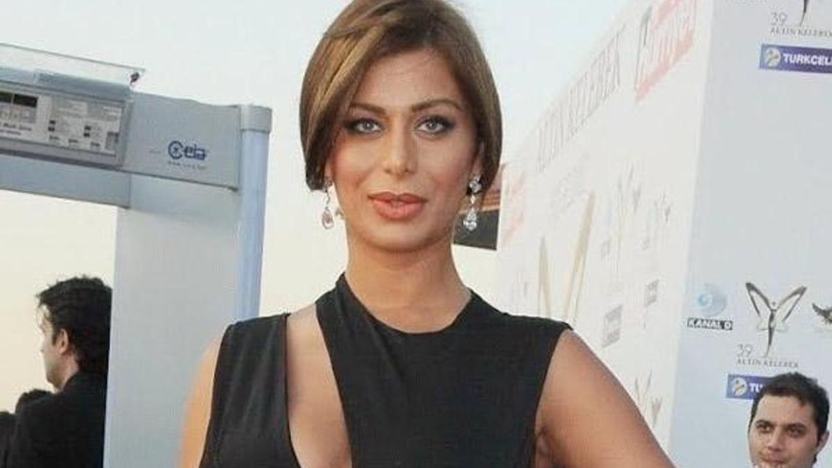 Ebru Şancı Umre'ye gitti!