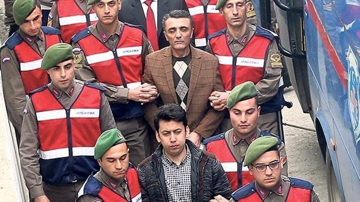 ‘Devlet istese sizi öldürürdü’