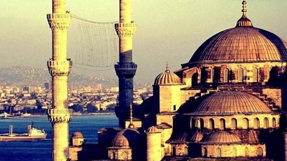 En güzel Cuma mesajları ile günün önemini sevdiklerinizle paylaşın!