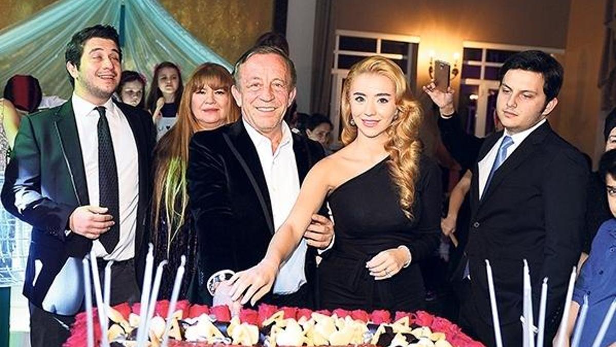 Zirvede çifte kutlama!