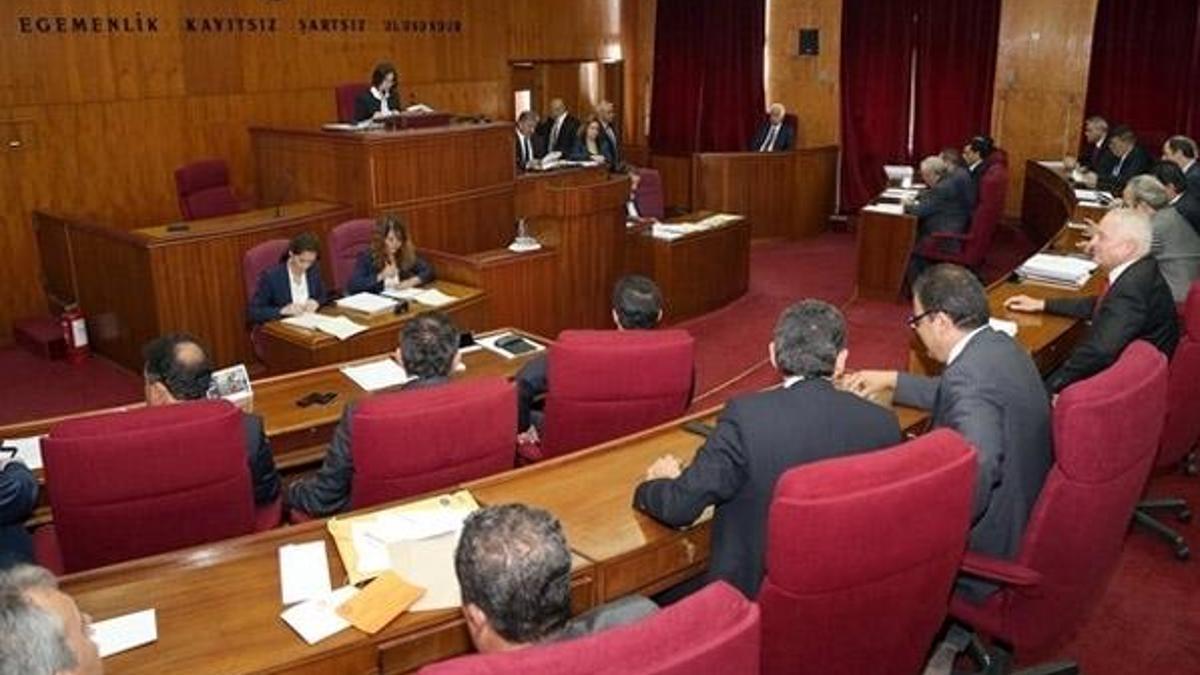 KKTC'den erken seçim kararı