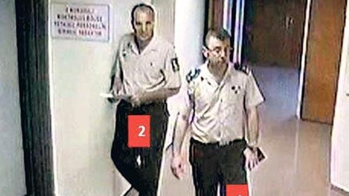 ‘Darbe’ mesajları 6 ay önce hazırmış