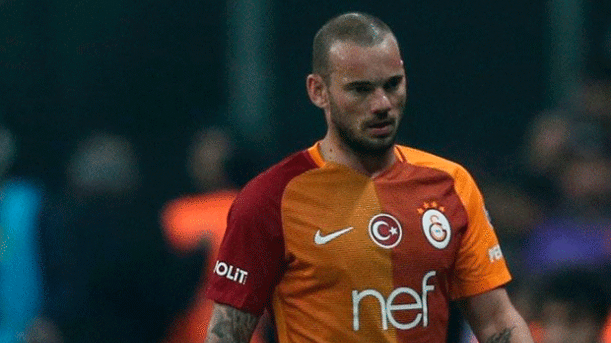 Sneijder'e ne oldu?