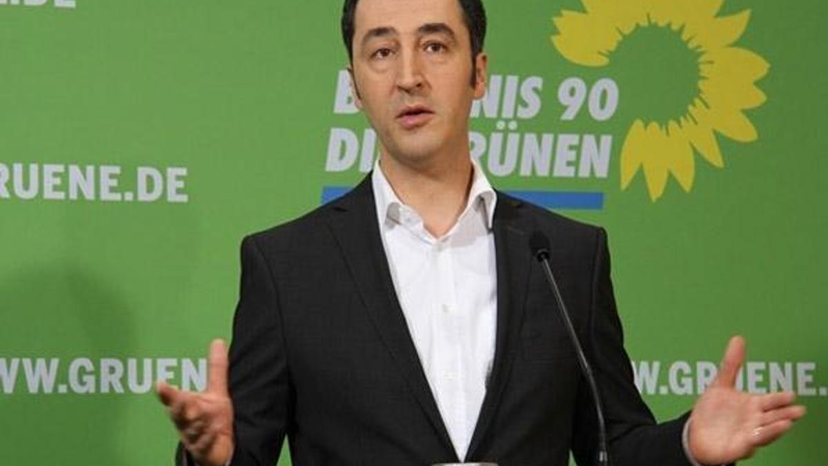 Cem Özdemir'in Türkiye nefreti! Bakın ne önerdi!